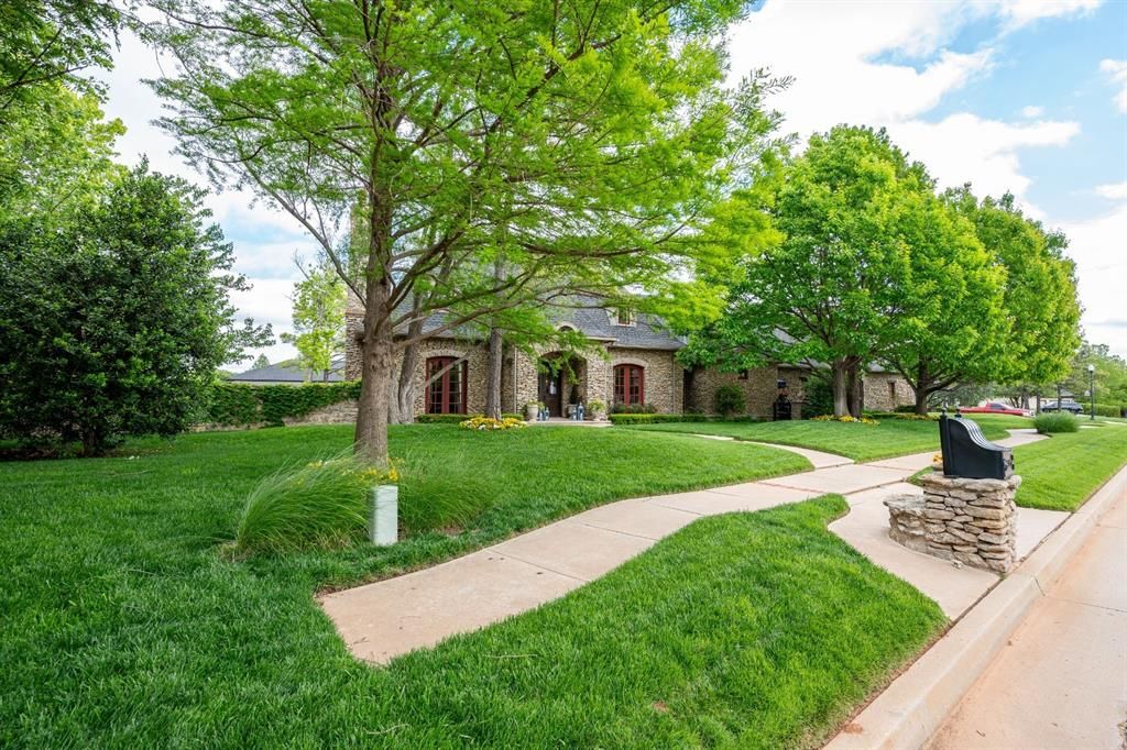 1225 Blue Wister Cove, Edmond, OK 73013