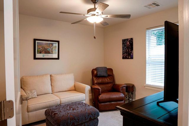 1007 S Pickard Avenue, Norman, OK 73069