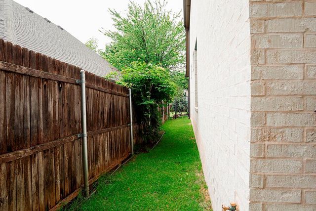 1007 S Pickard Avenue, Norman, OK 73069