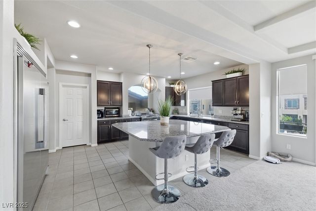 6088 Rockway Glen Avenue, Las Vegas, NV 89141