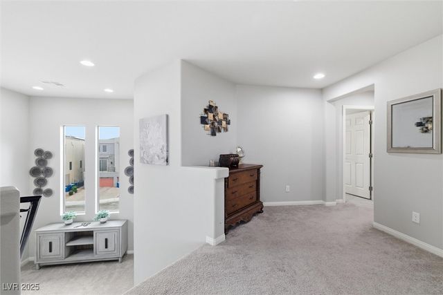 6088 Rockway Glen Avenue, Las Vegas, NV 89141