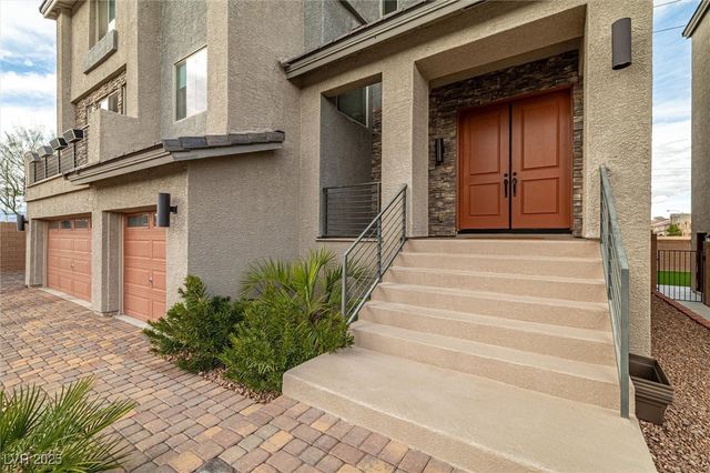 6088 Rockway Glen Avenue, Las Vegas, NV 89141