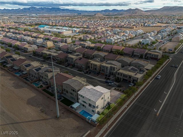 6088 Rockway Glen Avenue, Las Vegas, NV 89141