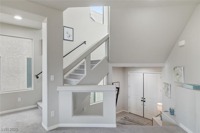 6088 Rockway Glen Avenue, Las Vegas, NV 89141