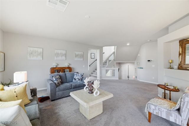 6088 Rockway Glen Avenue, Las Vegas, NV 89141