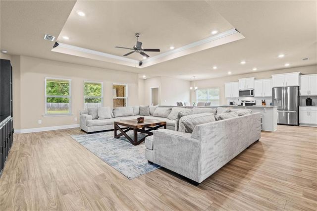 1517 Redland Street E, Mobile, AL 36695