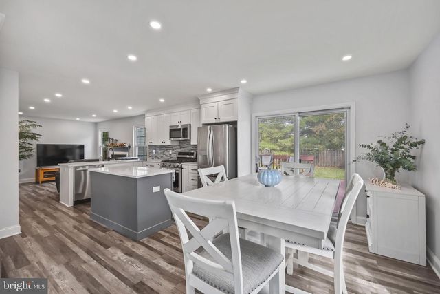 14 KRISTOPHER DR, Hamilton, NJ 08620