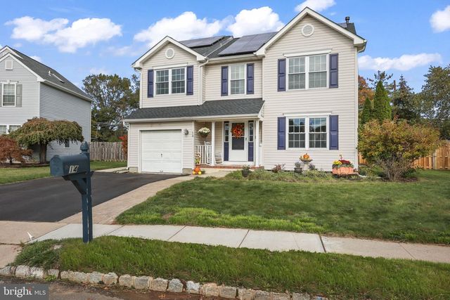 14 KRISTOPHER DR, Hamilton, NJ 08620