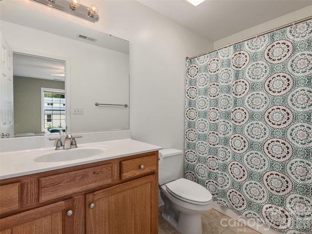 64 Springside Road, Asheville, NC 28803