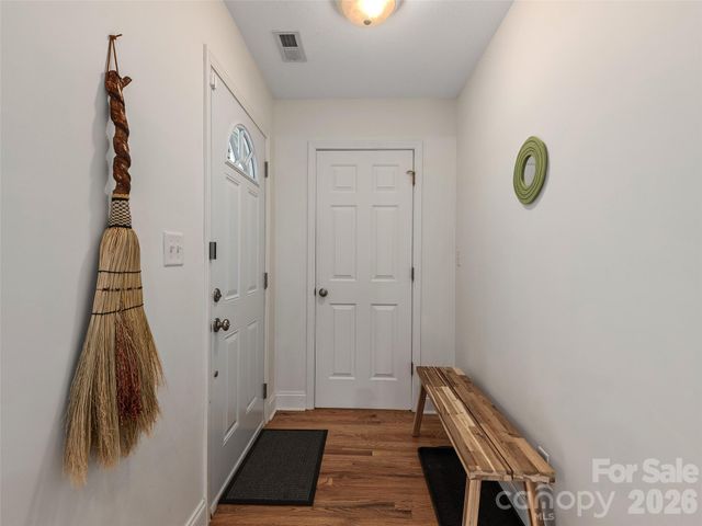64 Springside Road, Asheville, NC 28803
