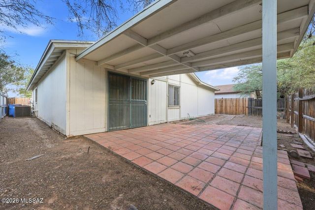 4741 N Woodside Drive, Tucson, AZ 85705