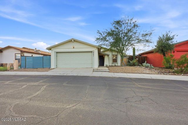 4741 N Woodside Drive, Tucson, AZ 85705