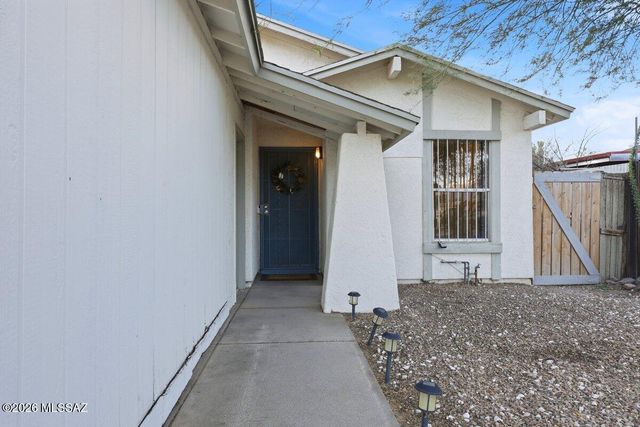 4741 N Woodside Drive, Tucson, AZ 85705