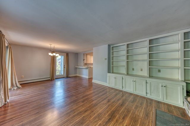 86 Barbara Road, Middletown, CT 06457