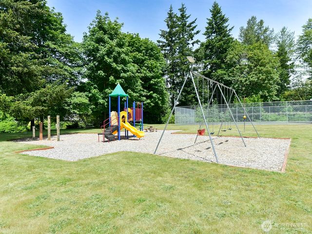 19805 127th Court NE, Bothell, WA 98011