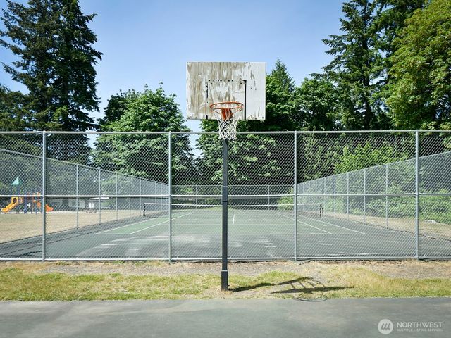 19805 127th Court NE, Bothell, WA 98011