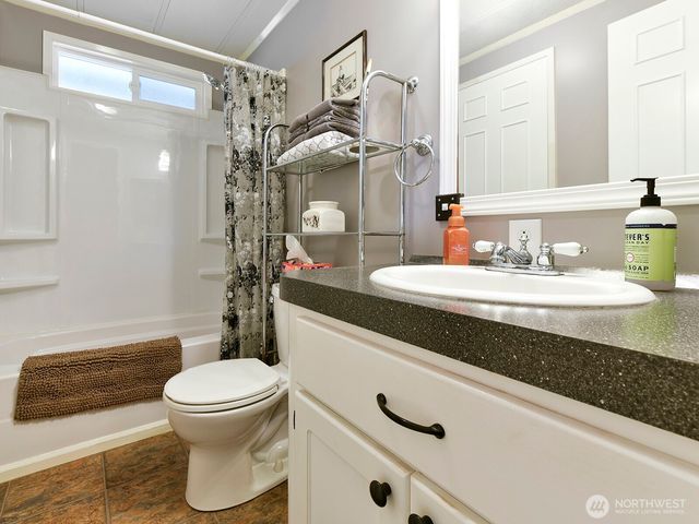 19805 127th Court NE, Bothell, WA 98011
