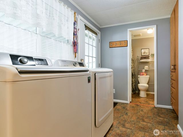 19805 127th Court NE, Bothell, WA 98011
