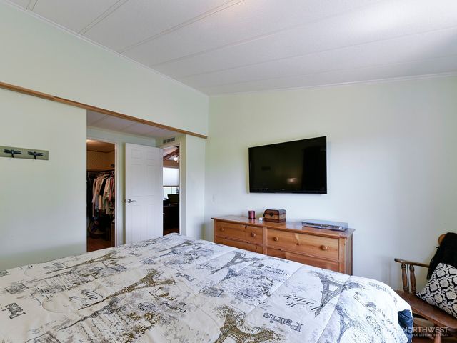 19805 127th Court NE, Bothell, WA 98011