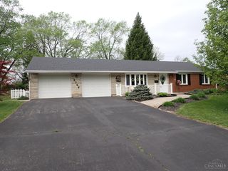 2726 Tihart Way, Beavercreek, OH 45430