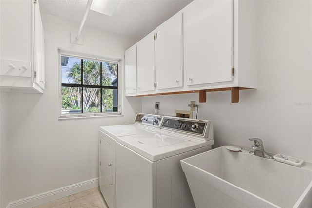 186 WINDWARD DRIVE, Osprey, FL 34229