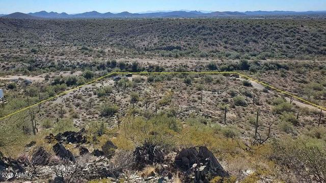 - W Jenny Lin Road -, New River, AZ 85087