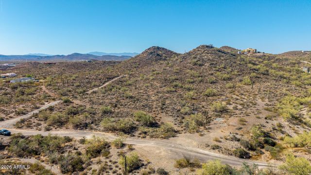 - W Jenny Lin Road -, New River, AZ 85087