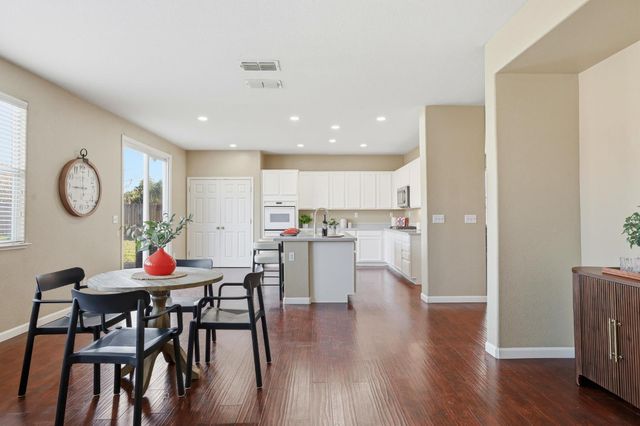 11029 Brattleboro Cir, Mather, CA 95655