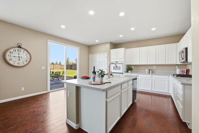 11029 Brattleboro Cir, Mather, CA 95655