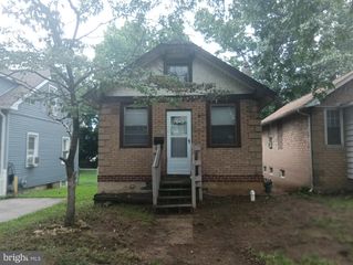 444 ENGARD AVE, Pennsauken, NJ 08110
