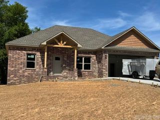 26 Summer Sky Drive, Greenbrier, AR 72058