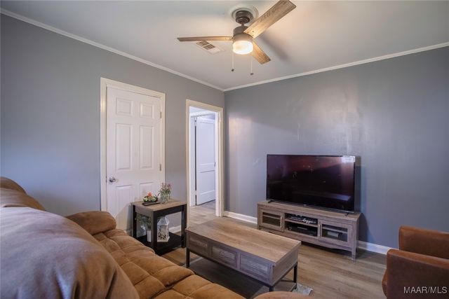 51 Forrest Avenue, Wetumpka, AL 36092