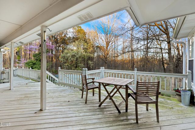 2100 Neuse Colony Drive, Clayton, NC 27527