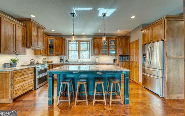 139 Tranquil Pointe Lane, Hiawassee, GA 30546