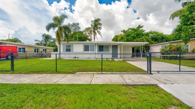 4250 SW 39th St, West Park, FL 33023