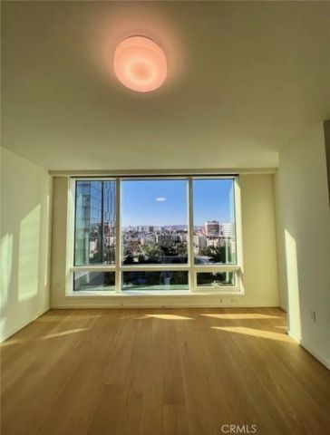 877 Francisco 1518, Los Angeles, CA 90017