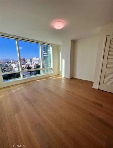 877 Francisco 1518, Los Angeles, CA 90017