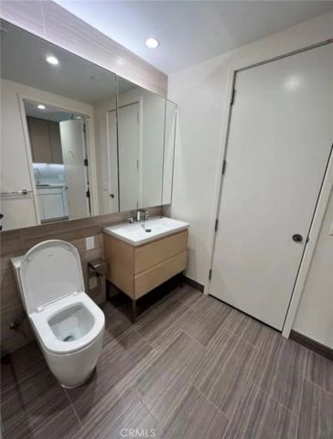 877 Francisco 1518, Los Angeles, CA 90017