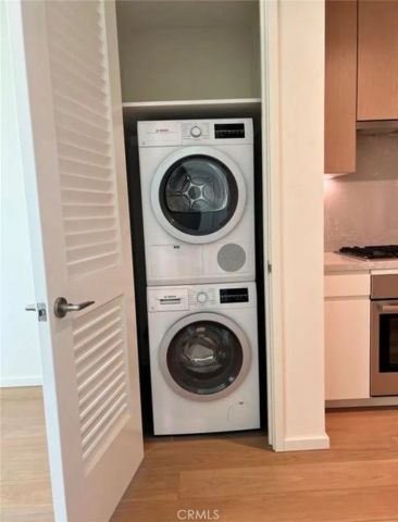877 Francisco 1518, Los Angeles, CA 90017