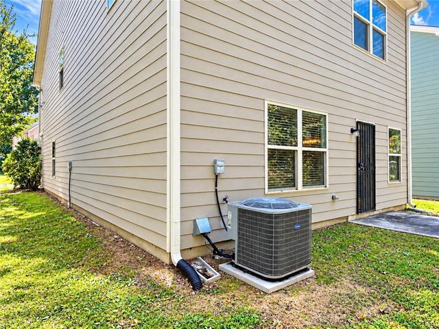 6518 Splitpine Court, Atlanta, GA 30349