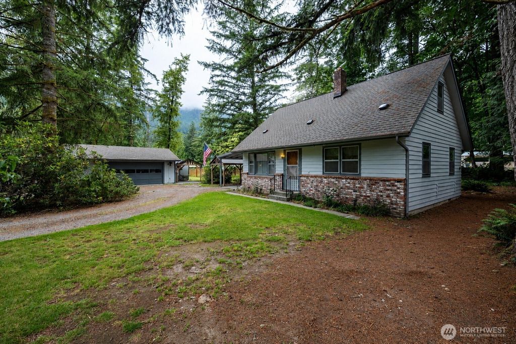 3026 Oak Place, Sedro Woolley, WA 98284