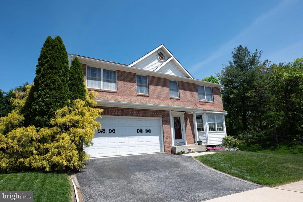 2618 LUISS DEANE DR, Parkville, MD 21234