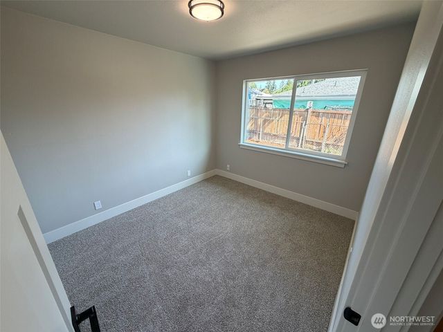 857 S 72nd Street, Tacoma, WA 98408