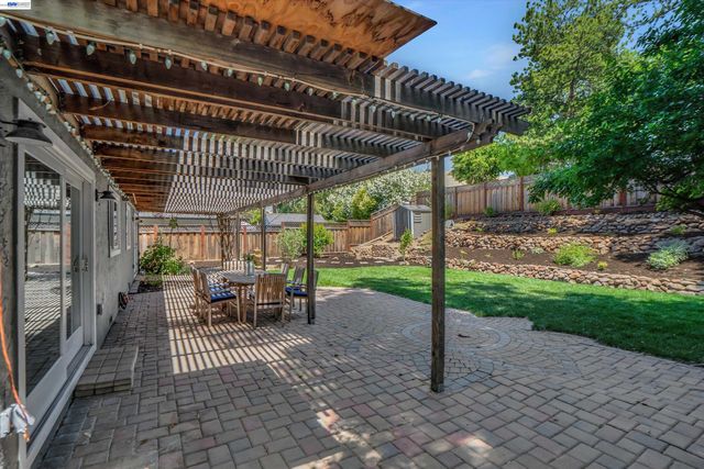 3629 Perada Dr, Walnut Creek, CA 94598