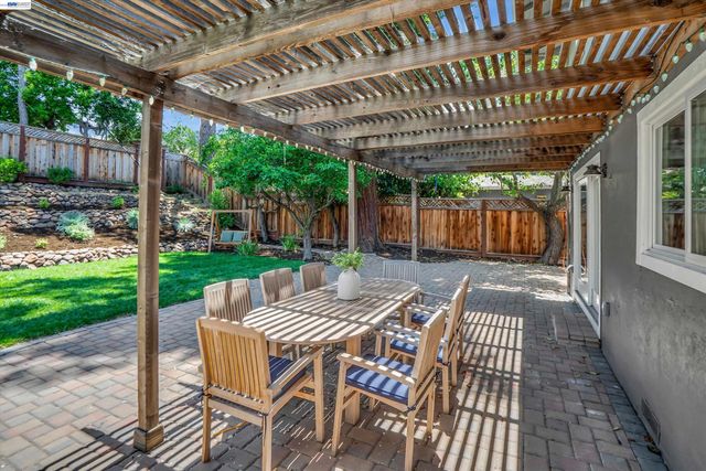 3629 Perada Dr, Walnut Creek, CA 94598