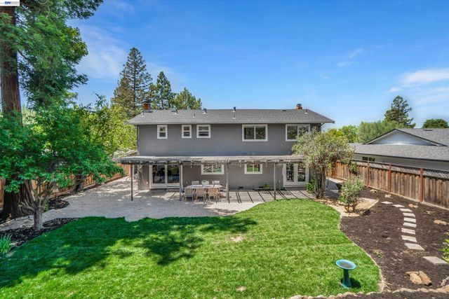 3629 Perada Dr, Walnut Creek, CA 94598