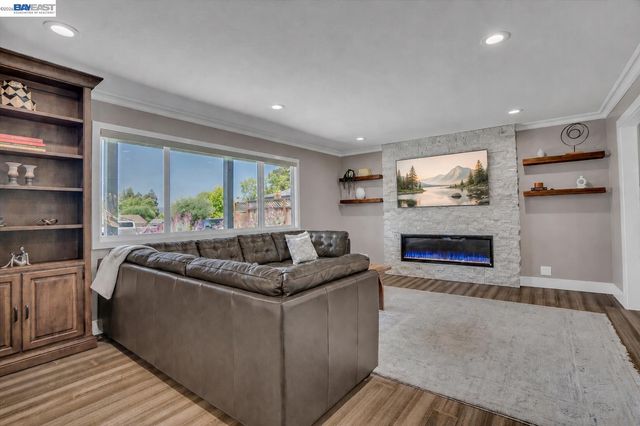 3629 Perada Dr, Walnut Creek, CA 94598