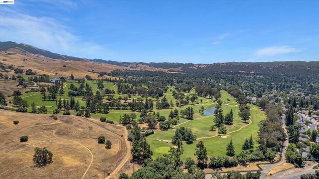 3629 Perada Dr, Walnut Creek, CA 94598