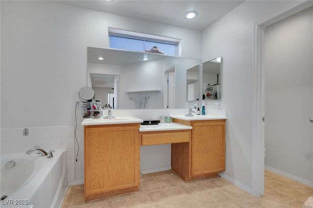 9053 Starling Wing Place, Las Vegas, NV 89143