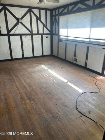 10 Sunset Drive, Howell, NJ 07731